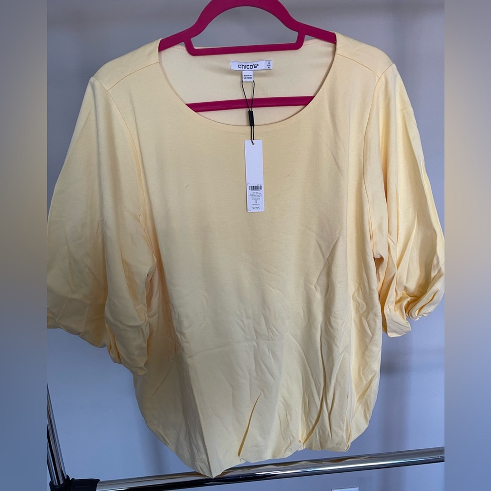 Chico's soft butter Yellow Short Sleeve Top